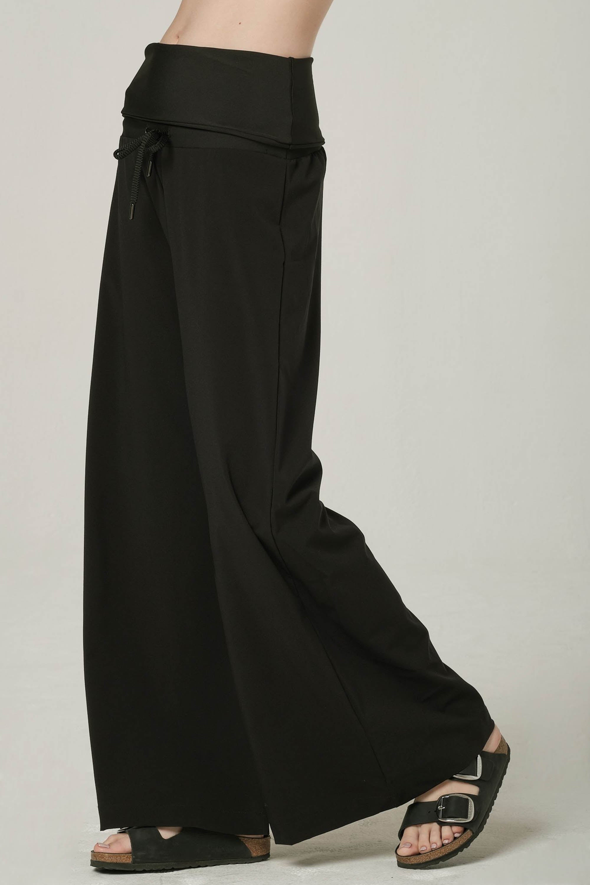 Day Off Black Jogger