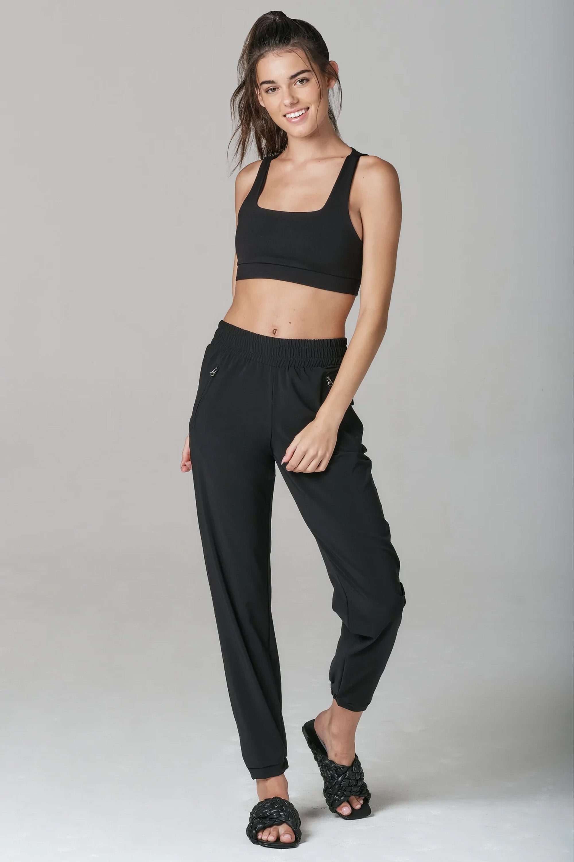 Fair & Square Black-S Sports Bra