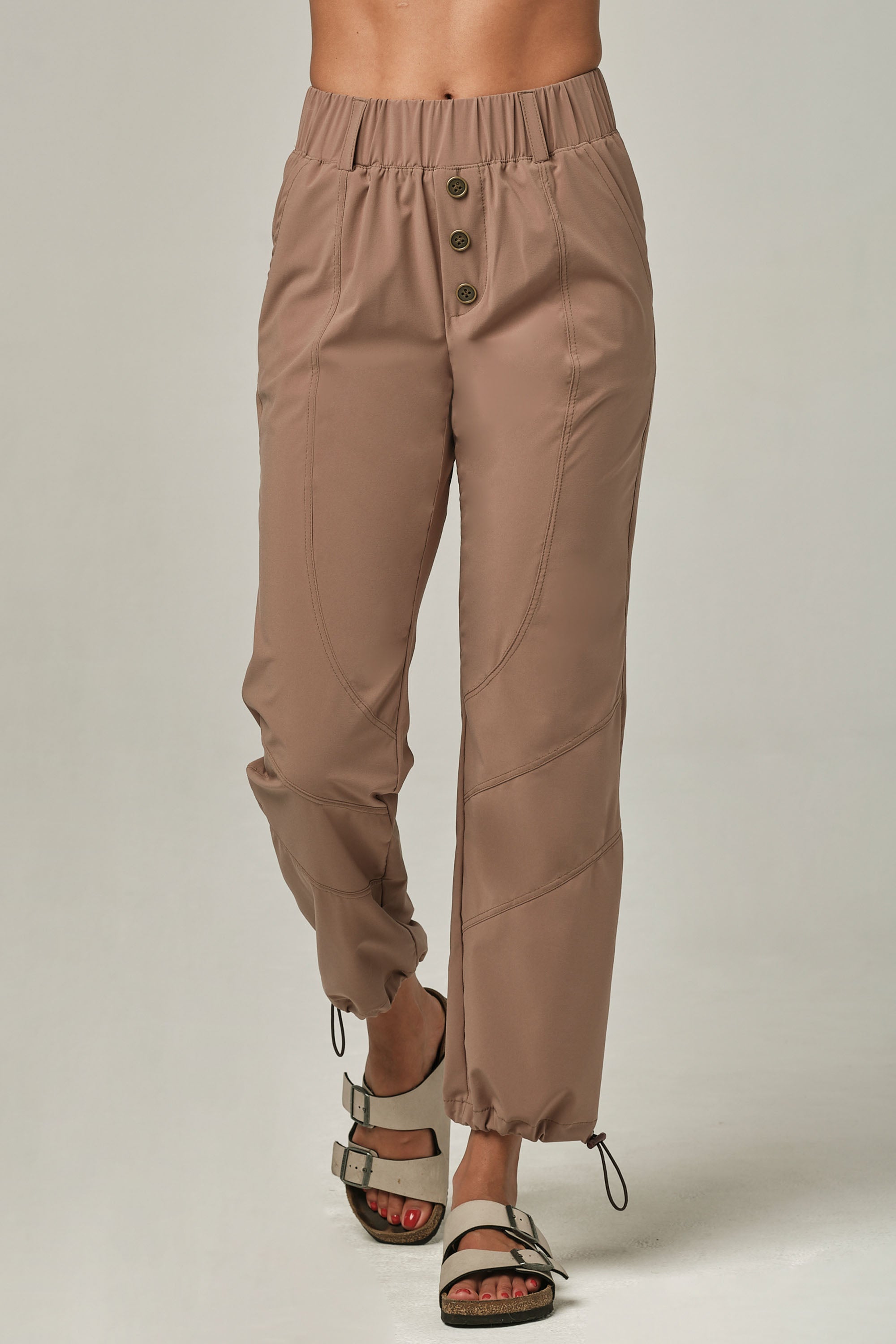 Buttoned Up Chestnut Jogger