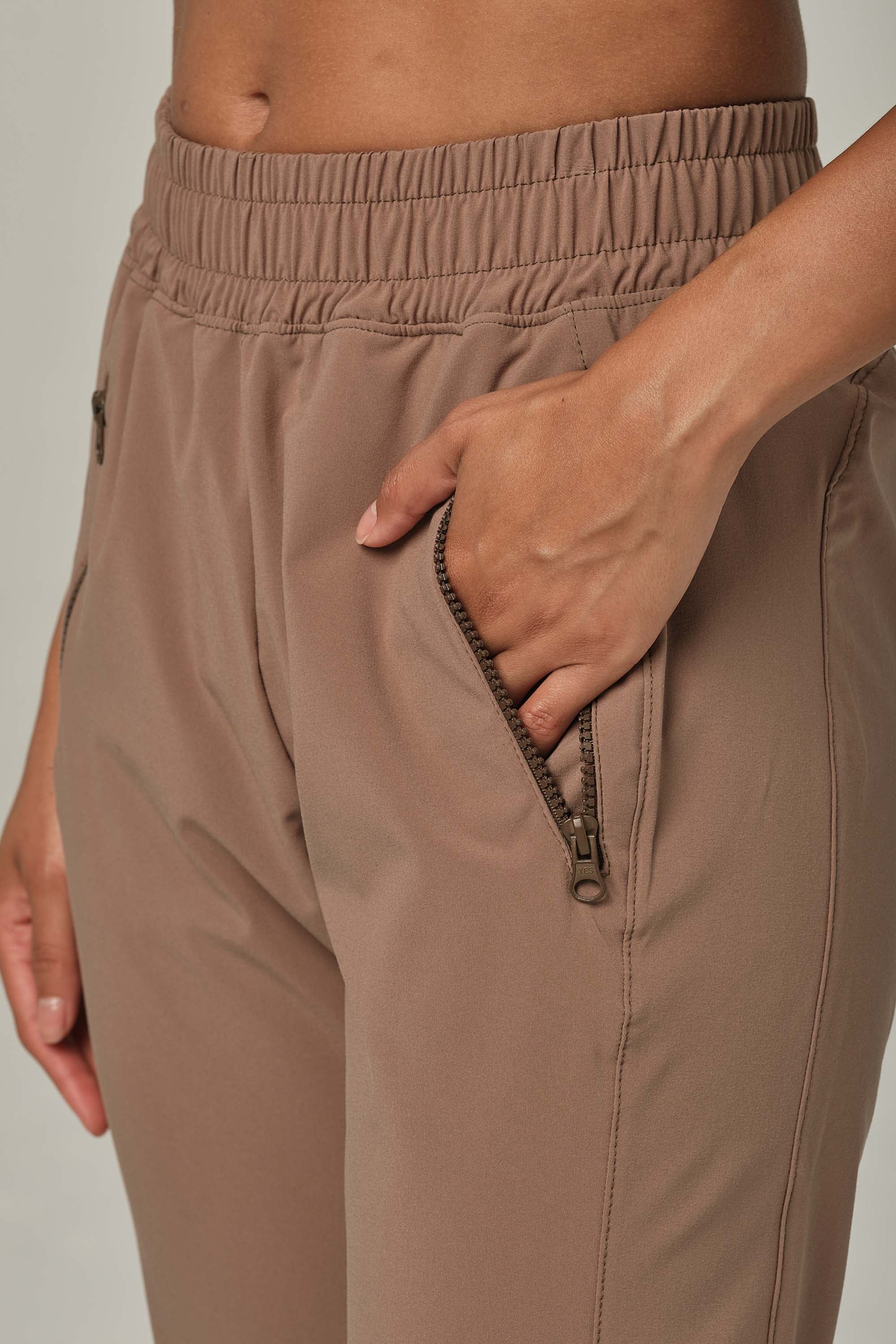 Move On Chestnut Jogger